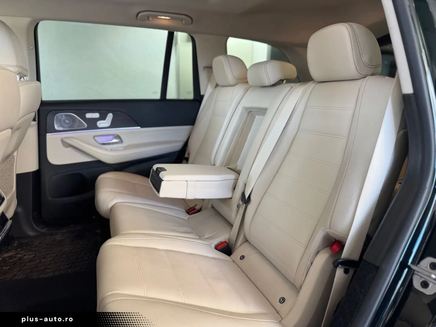 MERCEDES-BENZ GLS 400 d AMG HUD Pano 7 Sitze Distronic