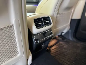 MERCEDES-BENZ GLS 400 d AMG HUD Pano 7 Sitze Distronic