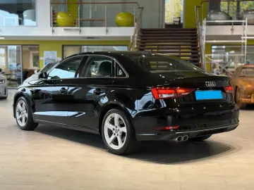 Audi A3 Lim. 35 TDI sport