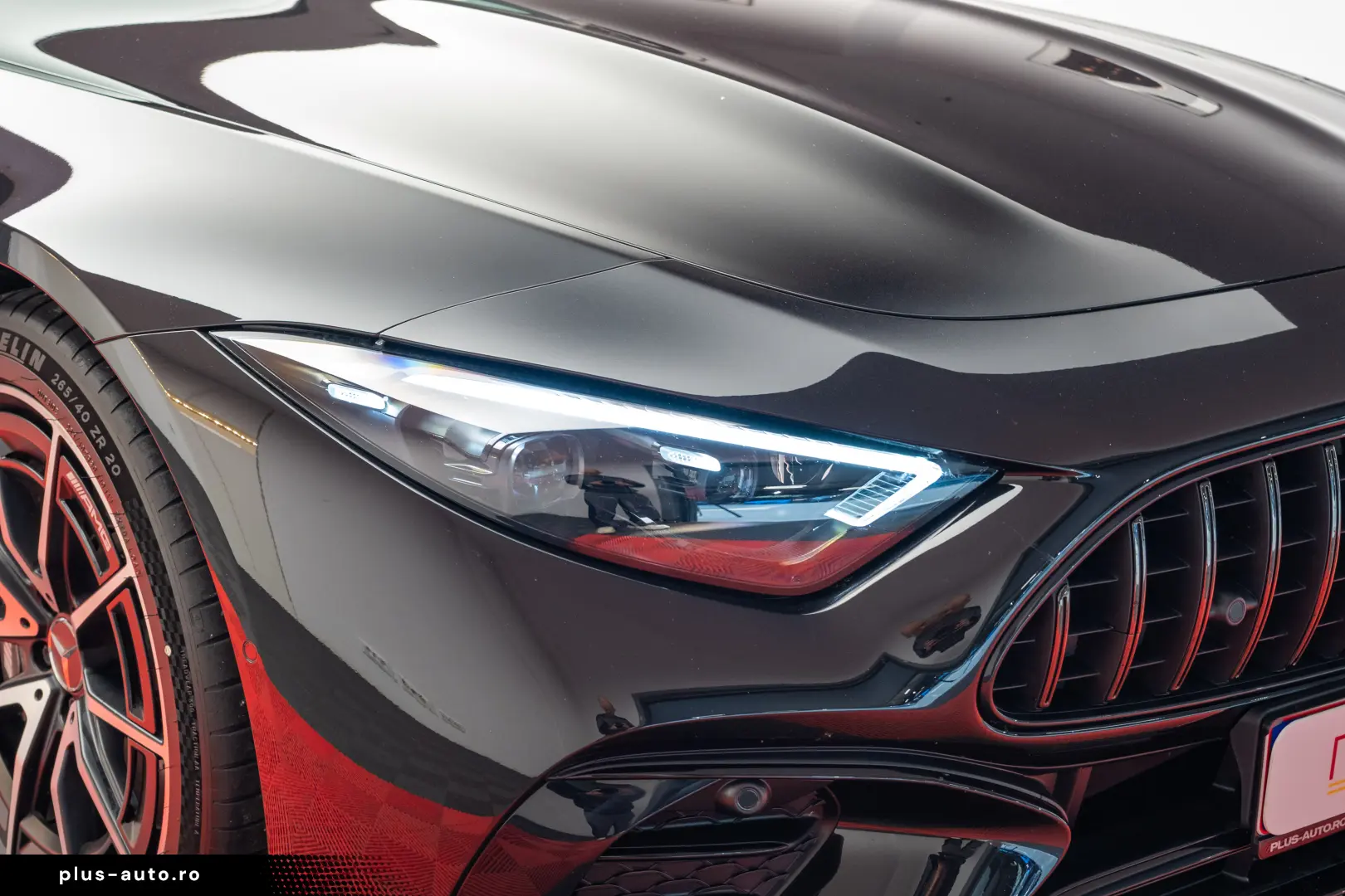 Mercedes Benz SL 43 AMG