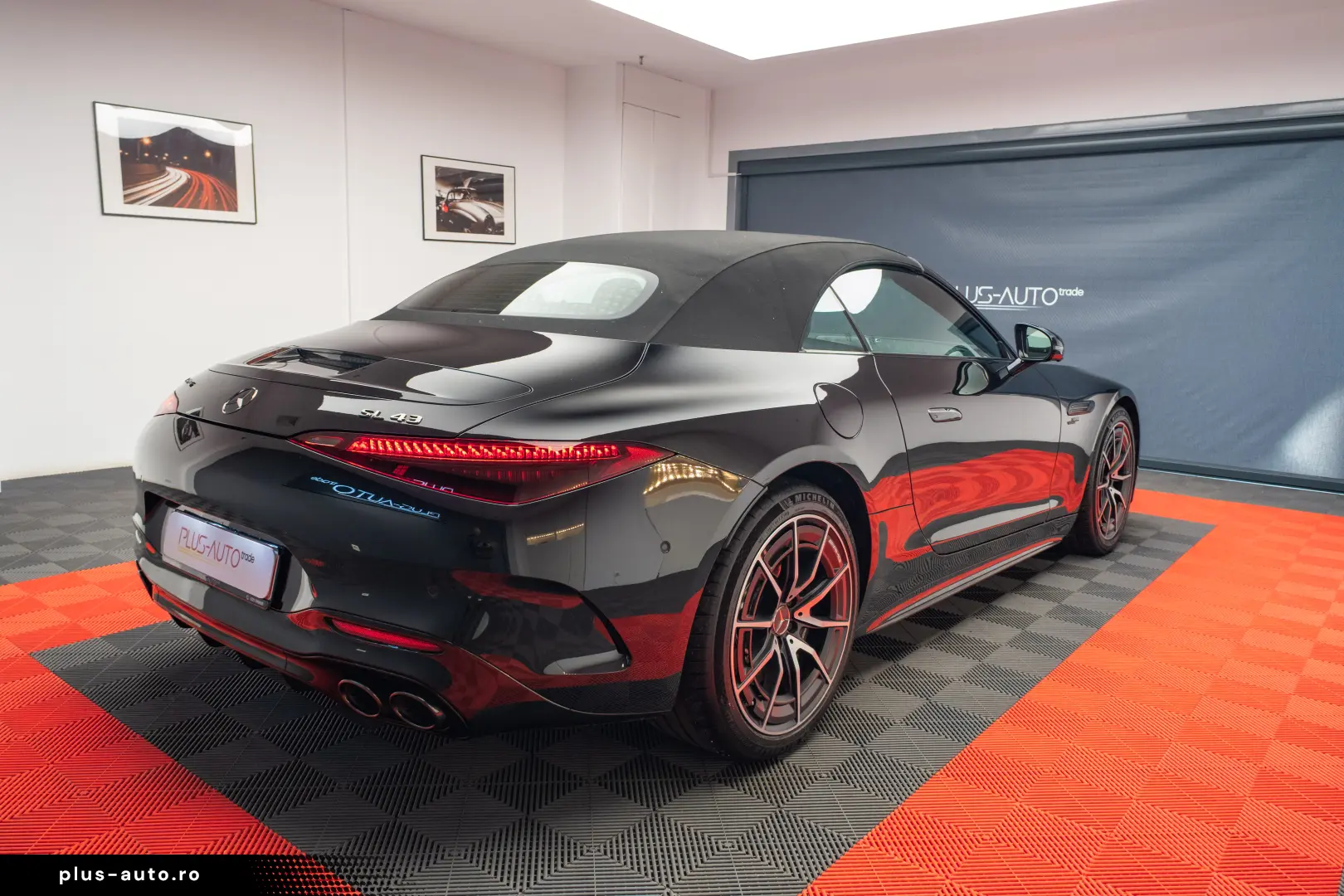 Mercedes Benz SL 43 AMG