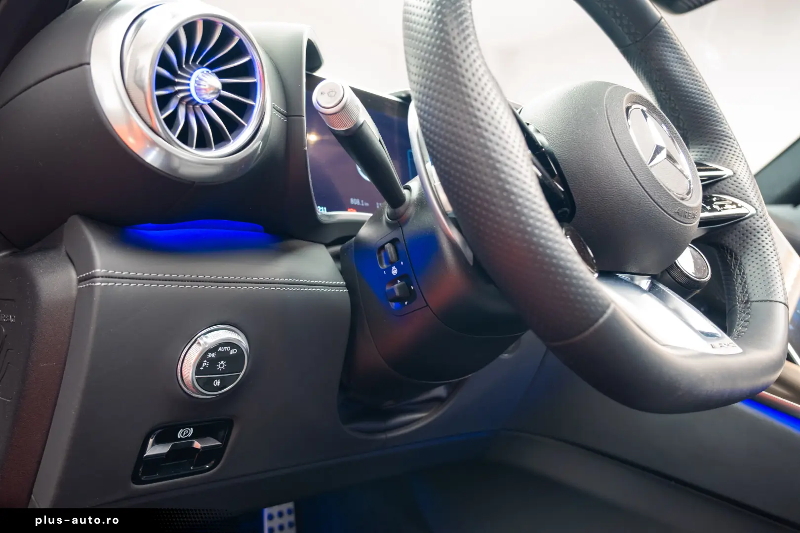 Mercedes Benz SL 43 AMG