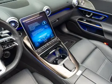 Mercedes Benz SL 43 AMG