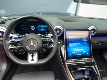 Mercedes Benz SL 43 AMG