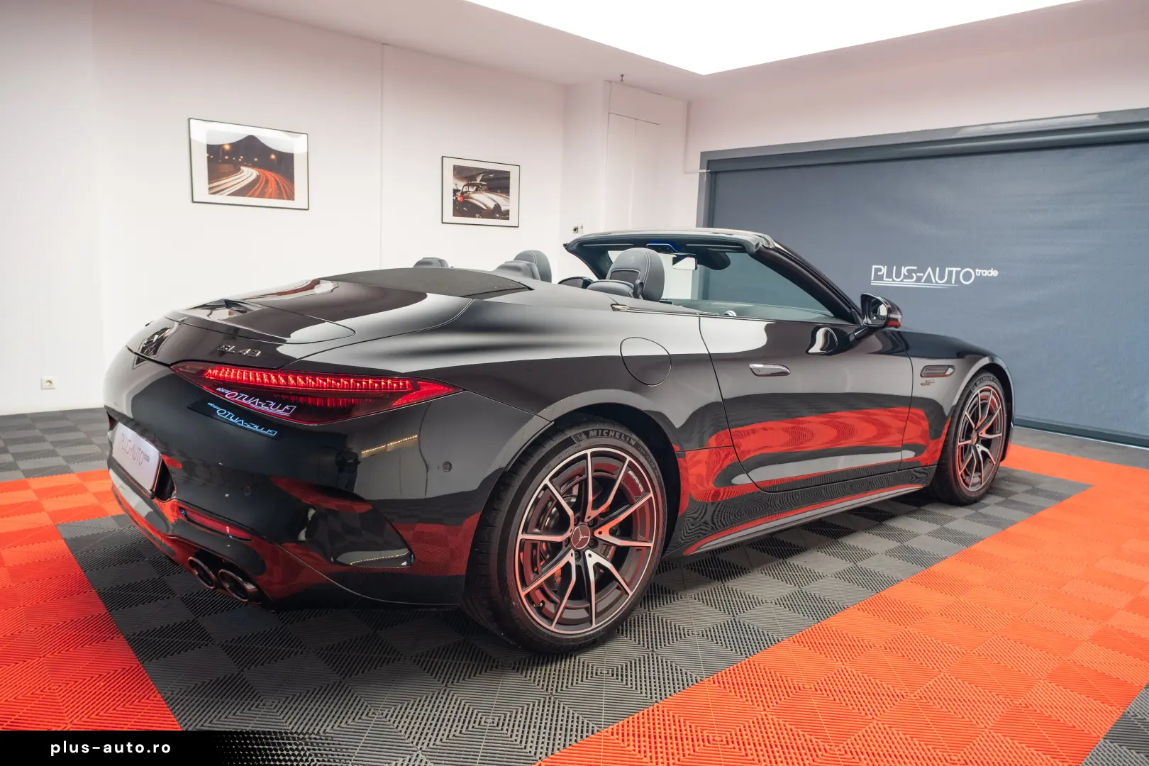 Mercedes Benz SL 43 AMG