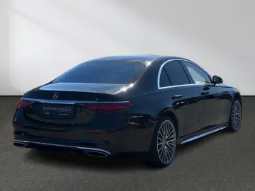 MERCEDES-BENZ S 400 d 4M AMG Chaffeur Pano Burmester