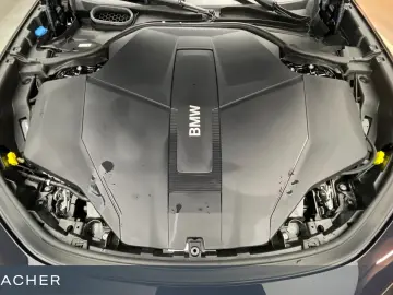 BMW i7 A xDr.60 M-Sport PRO Sbelü Fo-Entert NP 207T