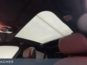 BMW i7 A xDr.60 M-Sport PRO Sbelü Fo-Entert NP 207T