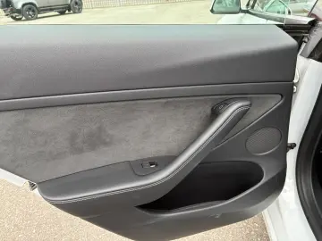 Tesla Model 3 Dual Motor Long Range