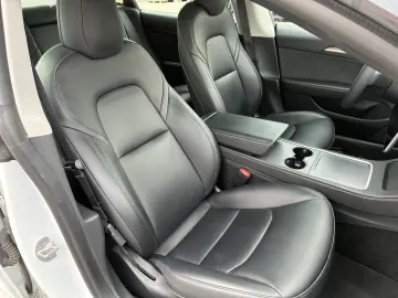 Tesla Model 3 Dual Motor Long Range