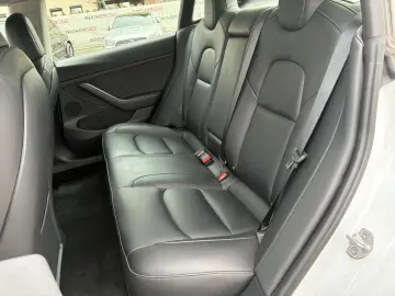 Tesla Model 3 Dual Motor Long Range