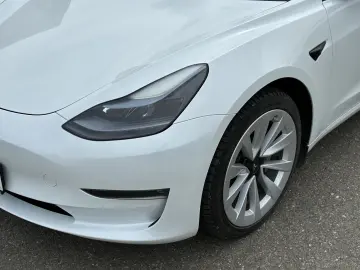 Tesla Model 3 Dual Motor Long Range