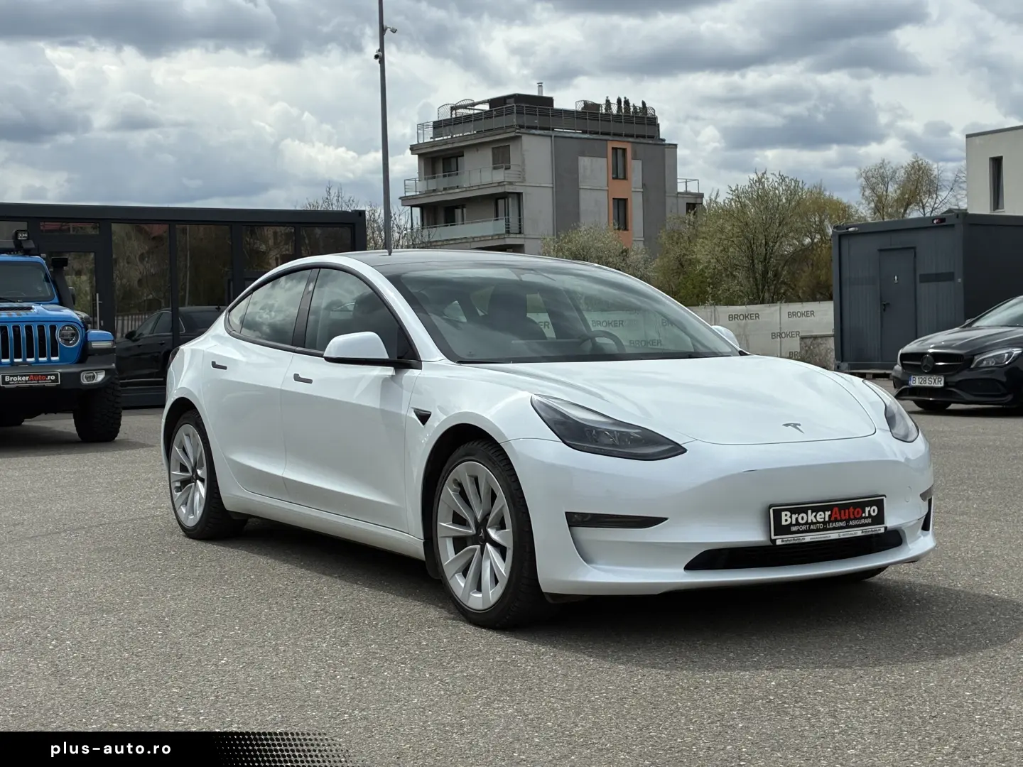 Tesla Model 3 Dual Motor Long Range