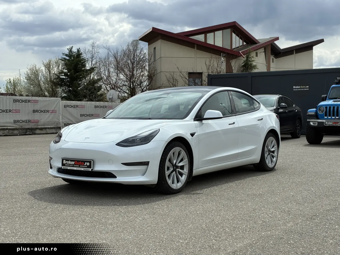 Tesla Model 3 Dual Motor Long Range