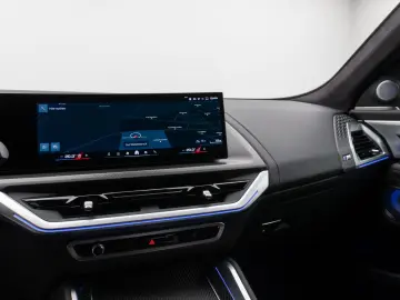 BMW XM 360  HUD DAB B&W Massage SoftCl AHK 23Zoll