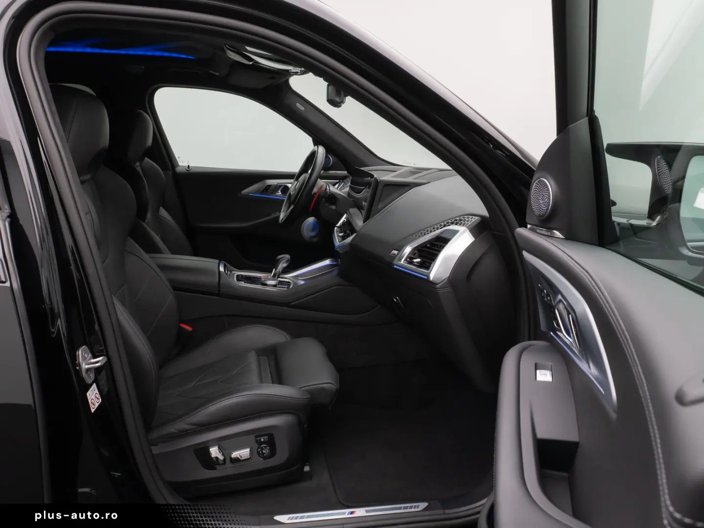 BMW XM 360  HUD DAB B&W Massage SoftCl AHK 23Zoll