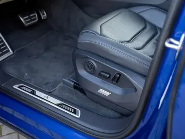 VW Touareg 3.0 V6 TDI R-Line 4M AHK HUD LUFT PANO