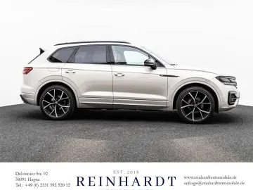 VW TOUAREG 3.0TDi BLACK 22Z. ACC StHz NIGHT AHK HuD