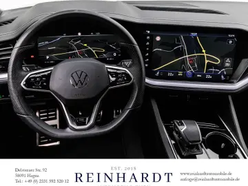 VW TOUAREG 3.0TDi BLACK 22Z. ACC StHz NIGHT AHK HuD