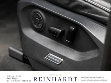 VW TOUAREG 3.0TDi BLACK 22Z. ACC StHz NIGHT AHK HuD