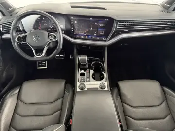 VW Touareg R-Line 4M  AIR  MATRIX  BLACK  DYN  STHZ