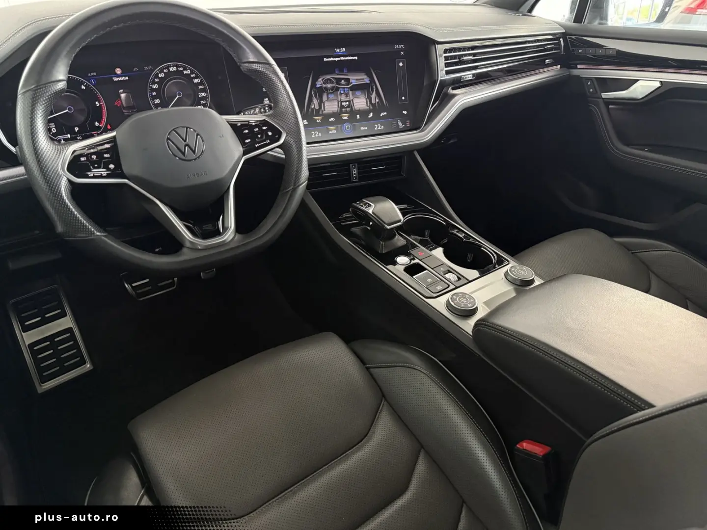 VW Touareg R-Line 4M  AIR  MATRIX  BLACK  DYN  STHZ