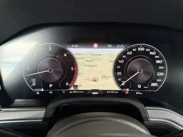 VW Touareg R-Line 4M  AIR  MATRIX  BLACK  DYN  STHZ