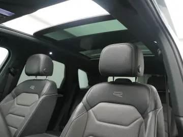 VW Touareg V6 R-Line STANDHZ PANO LUFT AHK LEDER