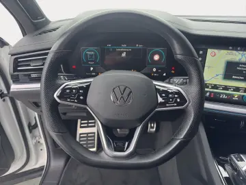 VW Touareg 3.0 V6 TDI R-Line 4Motion Alu LED Kamera