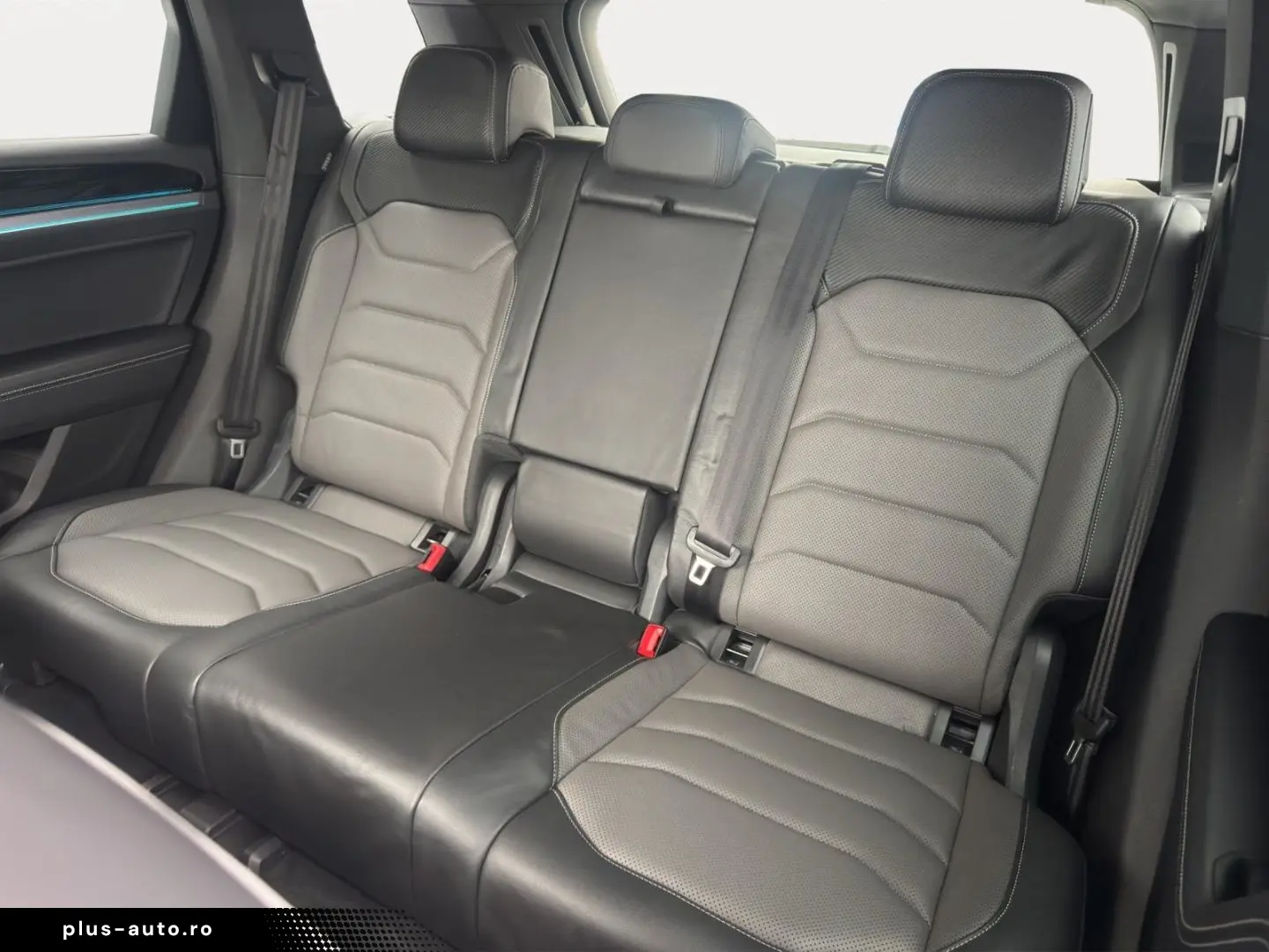 VW Touareg 3.0 V6 TDI R-Line 4Motion Alu LED Kamera