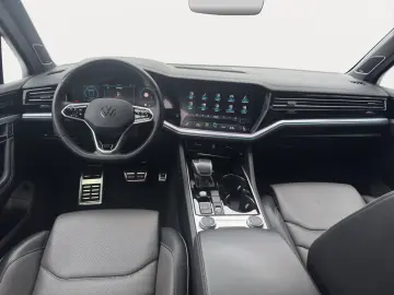 VW Touareg 3.0 V6 TDI R-Line 4Motion Alu LED Kamera