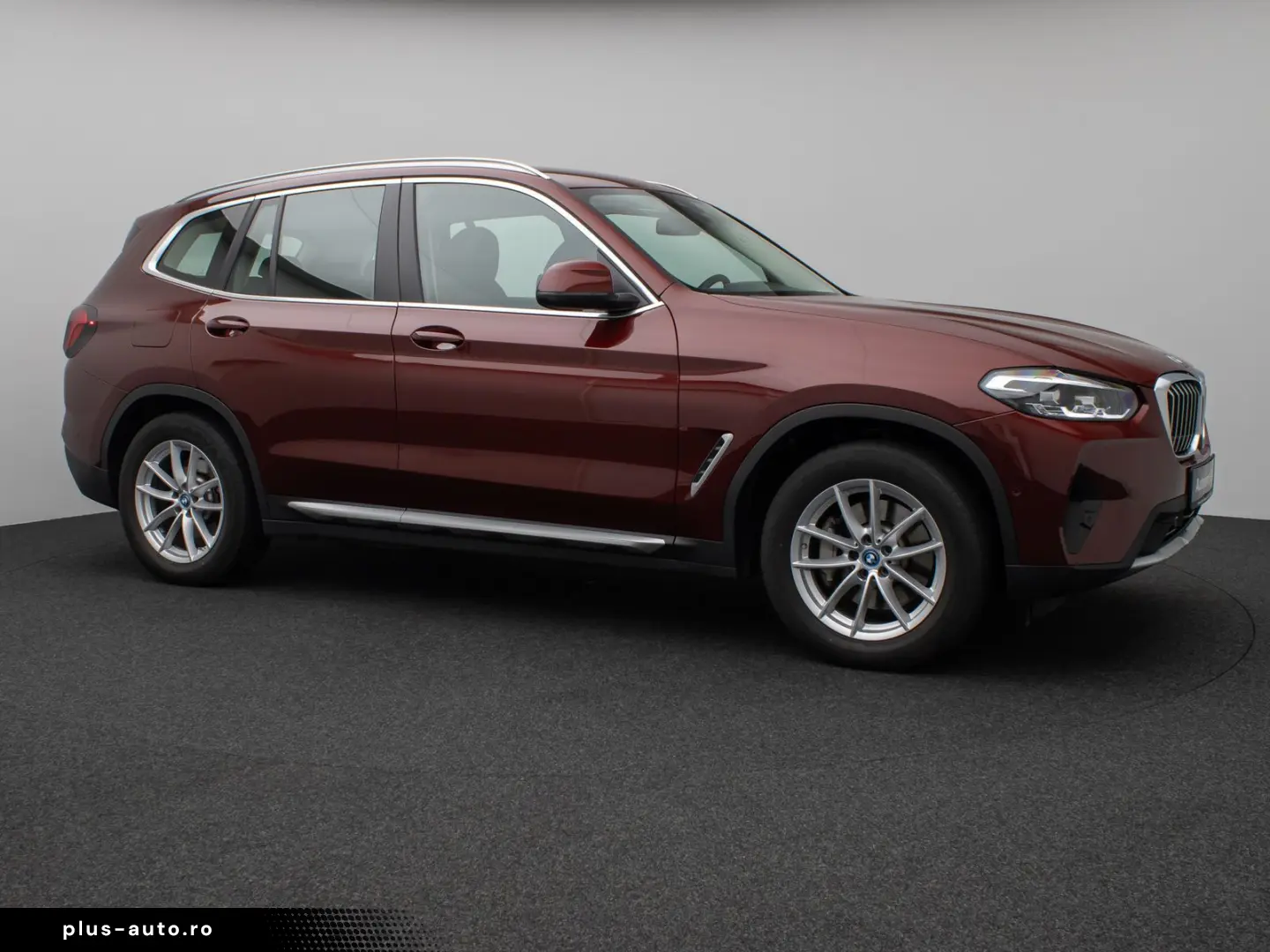 BMW X3 xD30e Kamera HUD DAB AHK Sport Komfort Leder