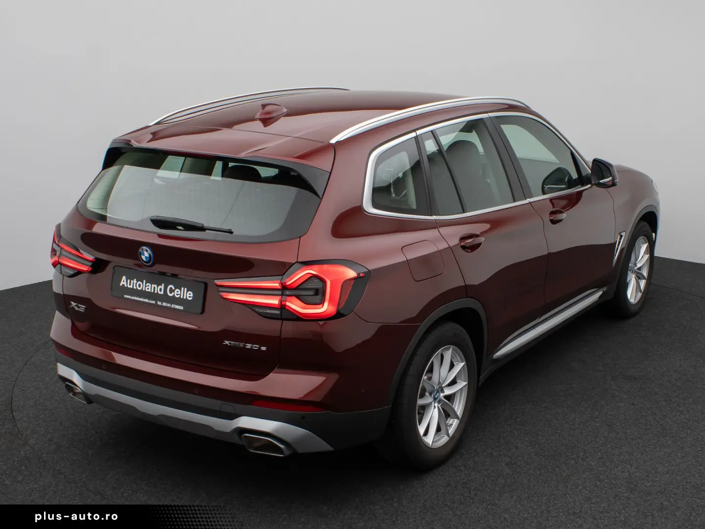 BMW X3 xD30e Kamera HUD DAB AHK Sport Komfort Leder