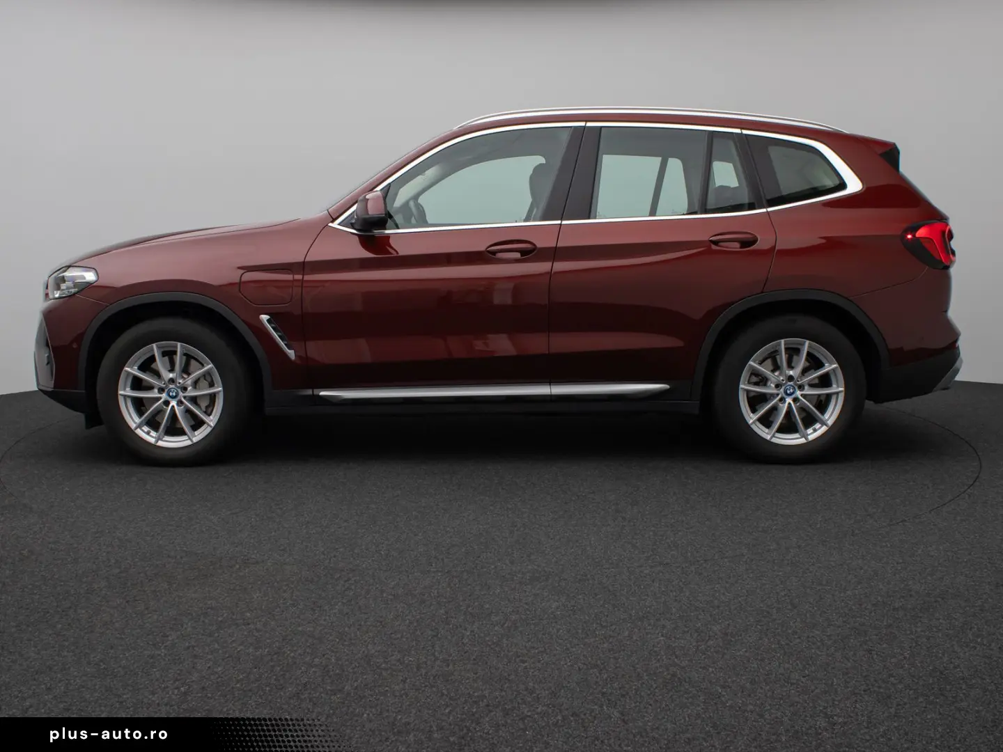 BMW X3 xD30e Kamera HUD DAB AHK Sport Komfort Leder