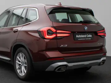 BMW X3 xD30e Kamera HUD DAB AHK Sport Komfort Leder