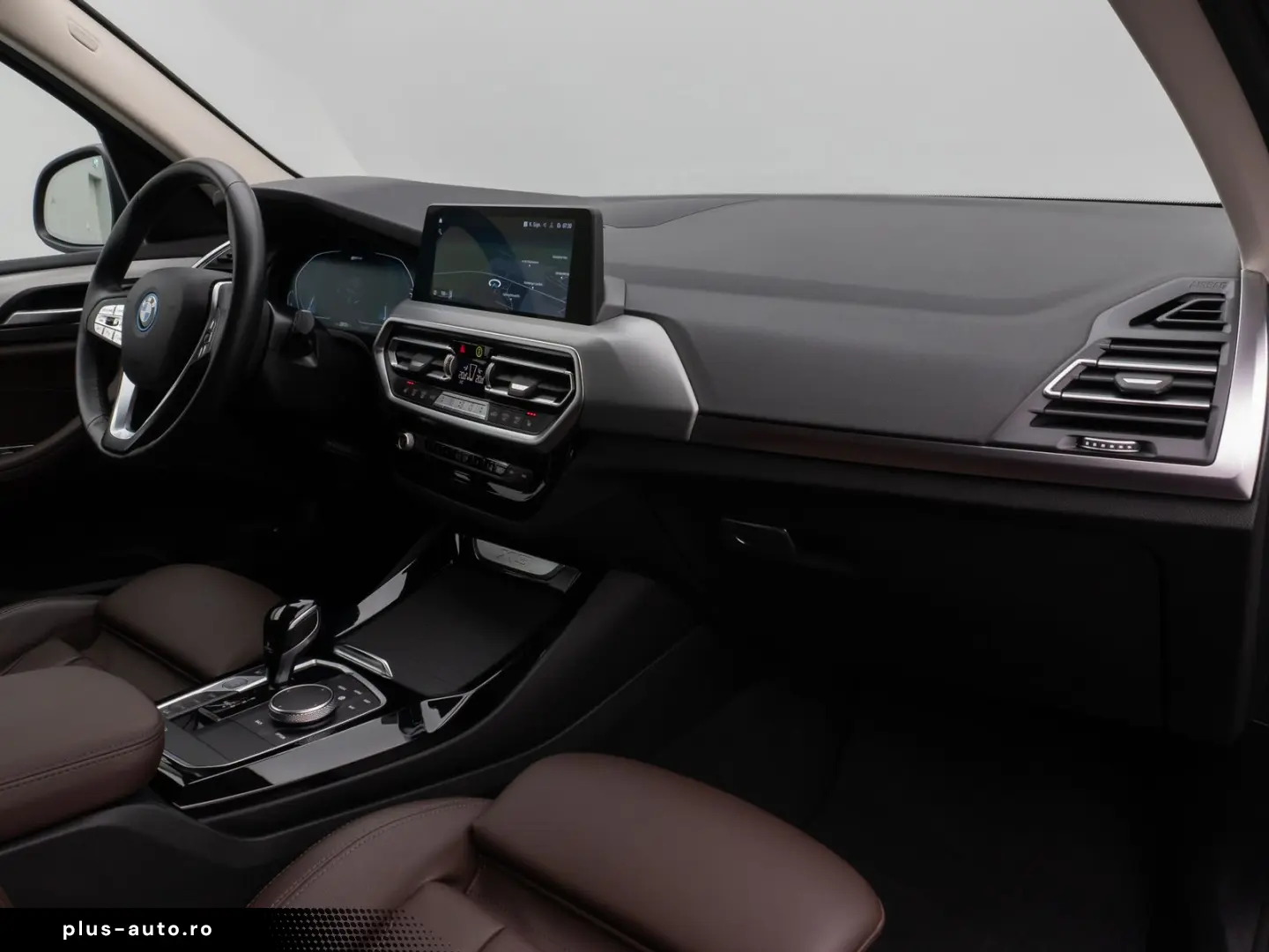 BMW X3 xD30e Kamera HUD DAB AHK Sport Komfort Leder