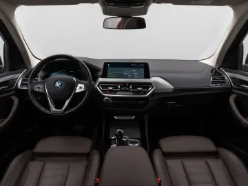 BMW X3 xD30e Kamera HUD DAB AHK Sport Komfort Leder