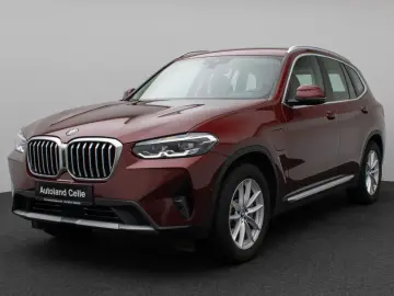 BMW X3 xD30e Kamera HUD DAB AHK Sport Komfort Leder