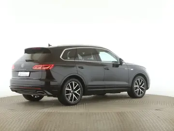 VW Touareg 3.0 TDI R-Line 4M AHK Matrix RFK StandH