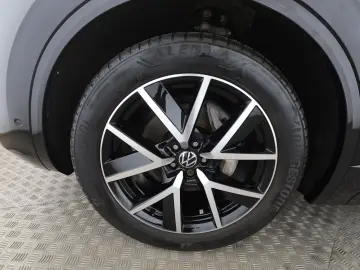 VW Touareg 3.0 TDI R-Line 4M AHK Matrix RFK StandH