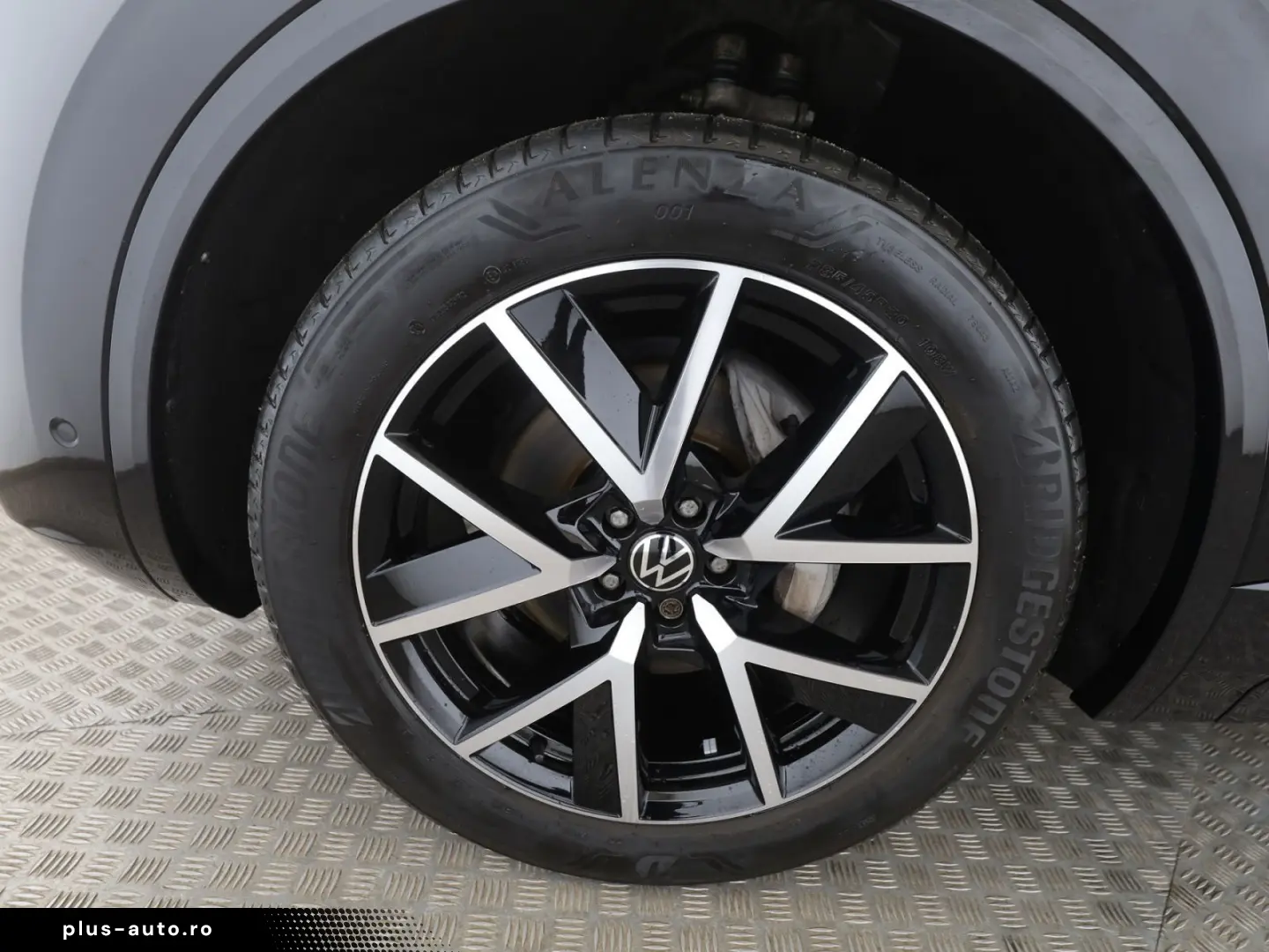 VW Touareg 3.0 TDI R-Line 4M AHK Matrix RFK StandH