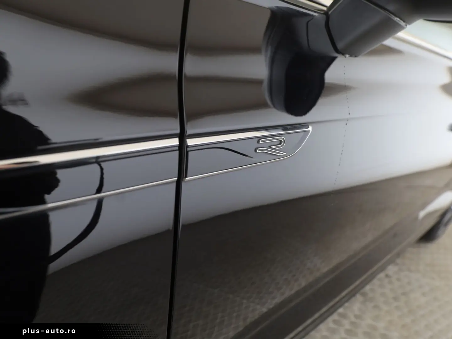 VW Touareg 3.0 TDI R-Line 4M AHK Matrix RFK StandH