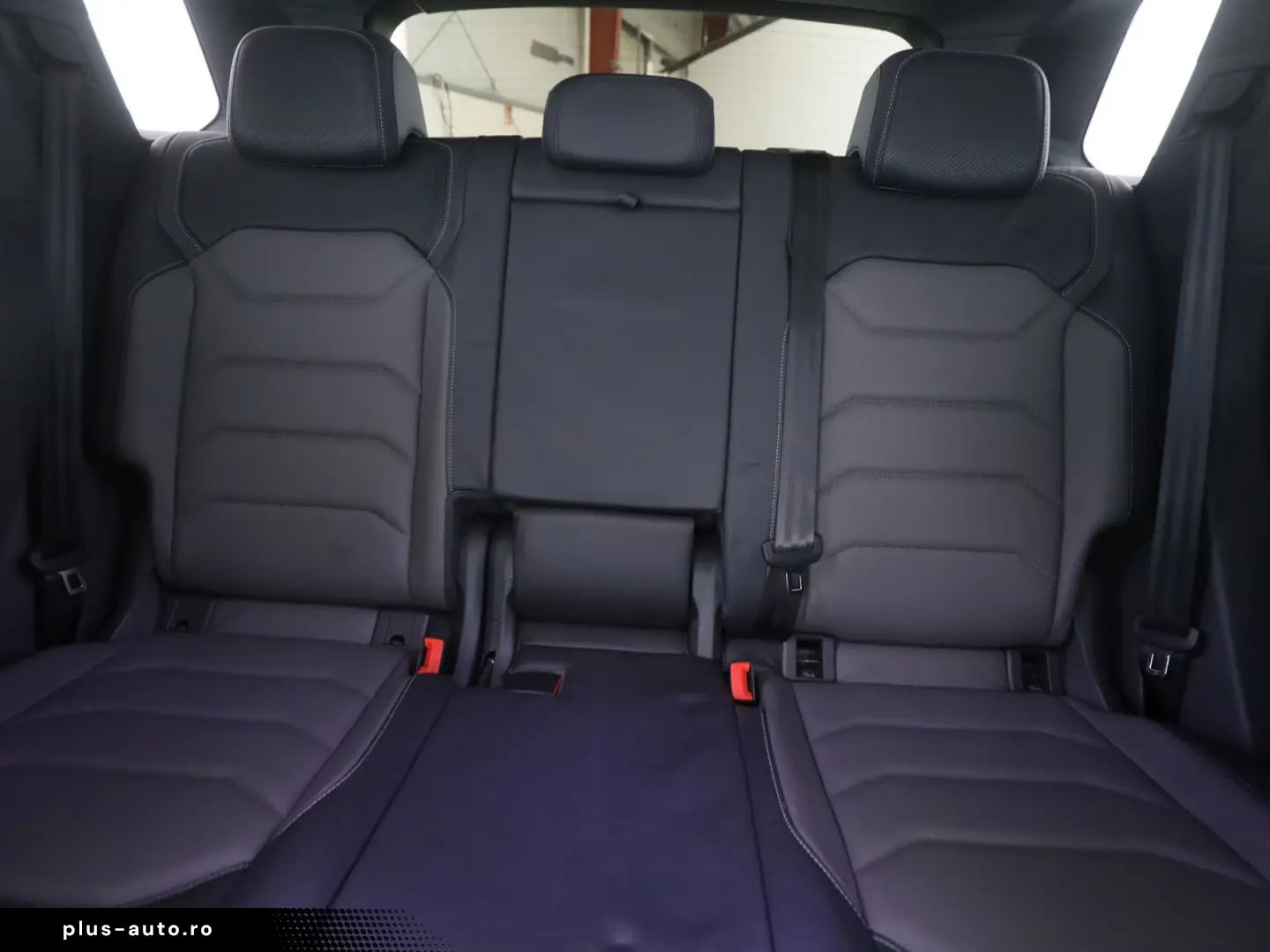 VW Touareg 3.0 TDI R-Line 4M AHK Matrix RFK StandH