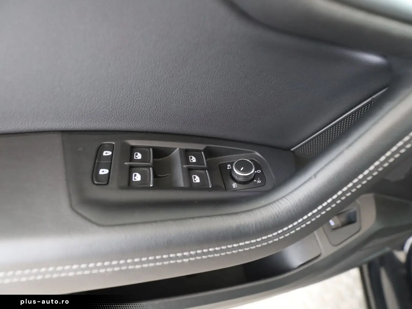 VW Touareg 3.0 TDI R-Line 4M AHK Matrix RFK StandH