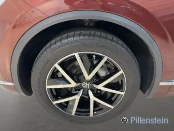 VW Touareg Atmosphere 3.0 TDI 4M. STANDH AHK LEDER