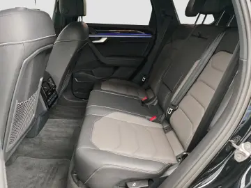 VW Touareg R-Line LM21 HUD 360  Assist  MATRIX Pano