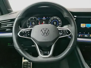 VW Touareg R-Line LM21 HUD 360  Assist  MATRIX Pano