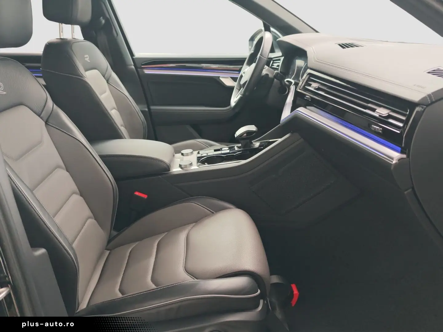 VW Touareg R-Line LM21 HUD 360  Assist  MATRIX Pano