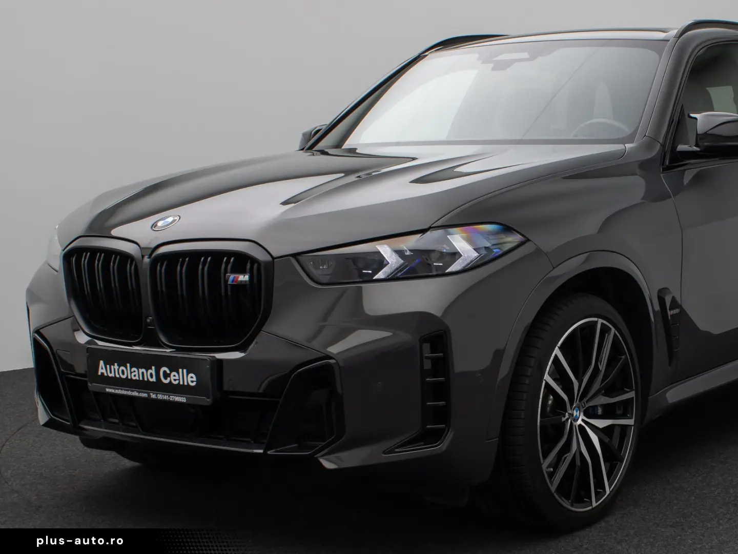 BMW X5 M60i 360  HUD H K SoftCl Panorama Sky Lounge