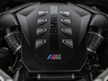 BMW X5 M60i 360  HUD H K SoftCl Panorama Sky Lounge